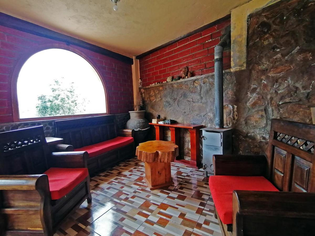 Hostal Dona Clarita & Vegetarian Food Chugchilán Exterior foto